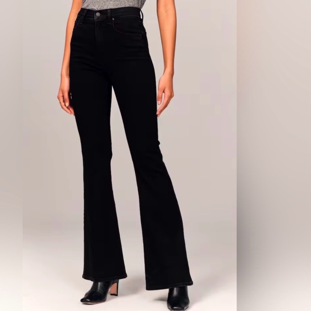 Abercrombie & Fitch Black Flare Ultra High Rise Jean Sz 28/6R